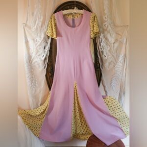 Vintage 1970s Lavender Floral Flutter Sleeve Prairie Gown Maxi Dress